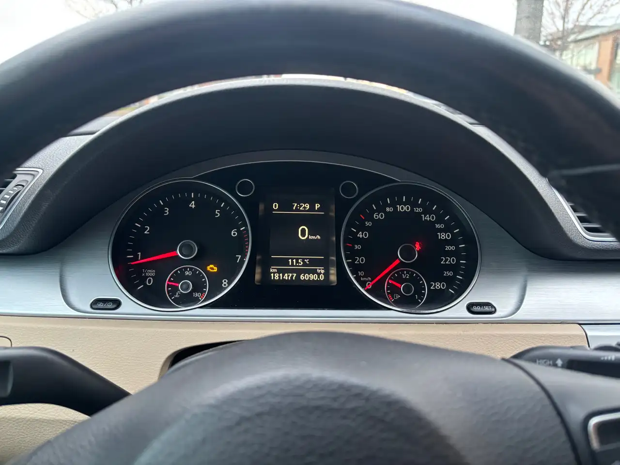 Volkswagen CC снимка Volkswagen CC
