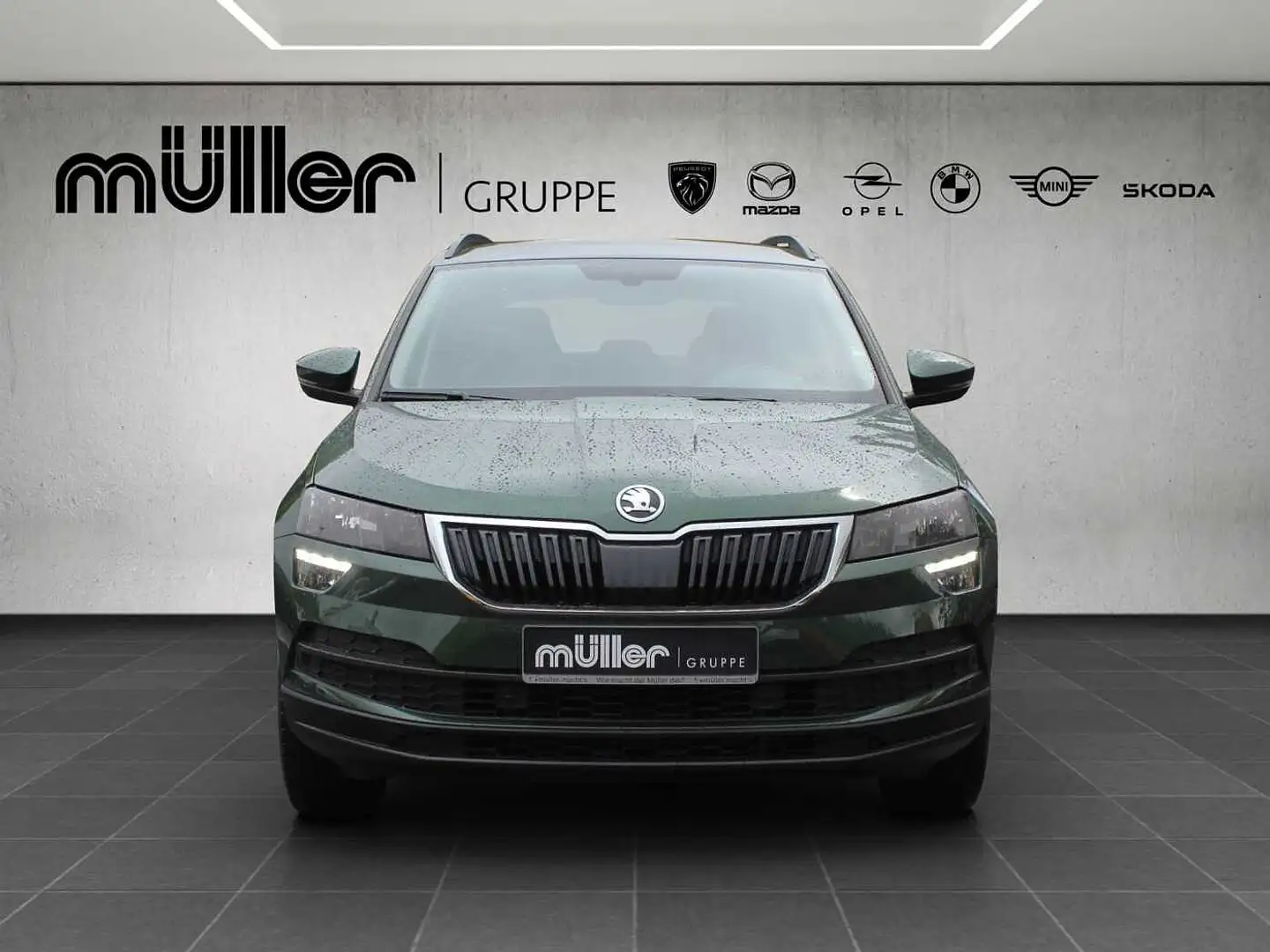 Skoda Karoq 1.5 TSI ACT Style Grün - 2