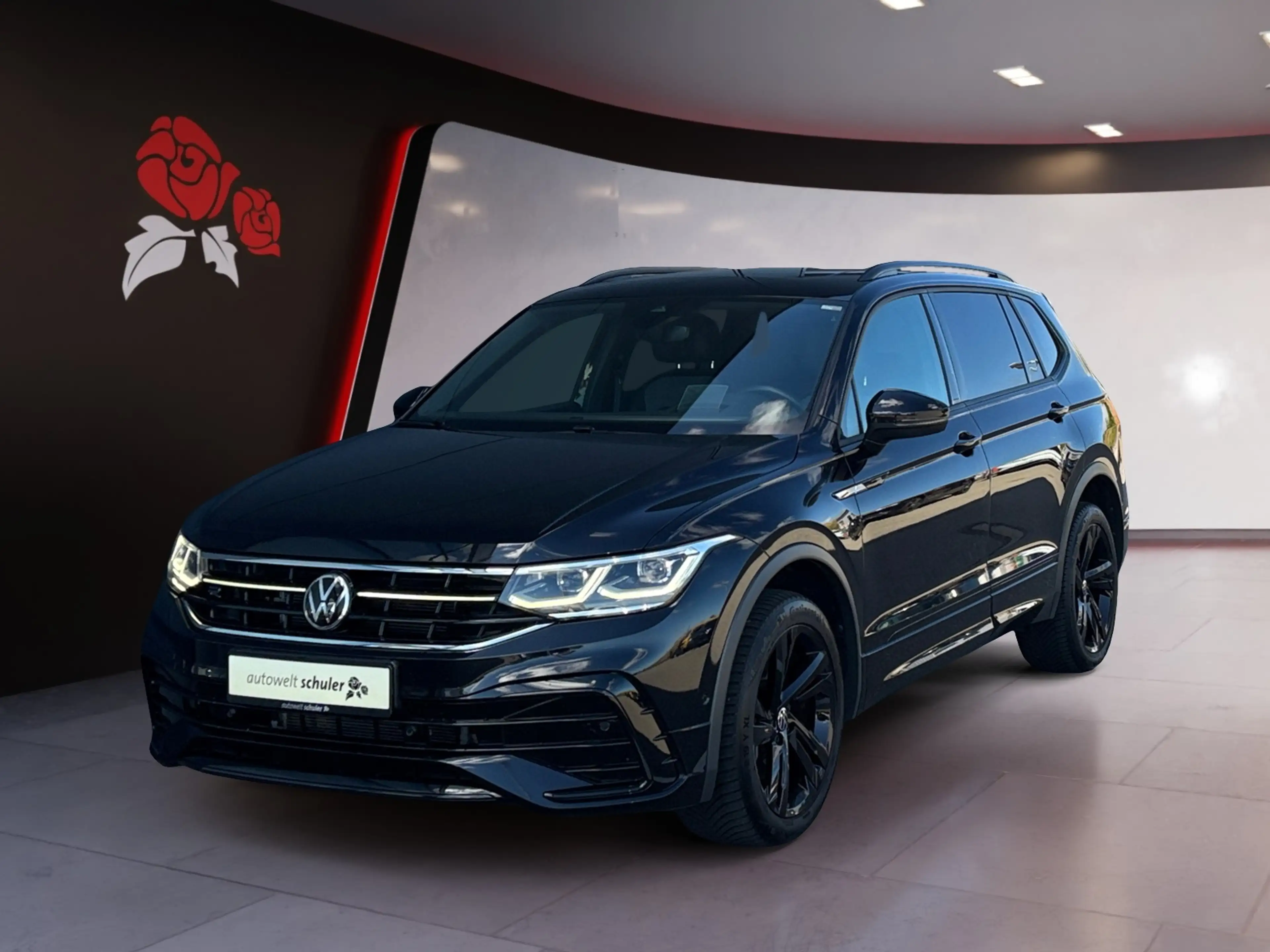 Volkswagen Tiguan Allspace 2.0 TSI DSG 4Motion R-Line RFK Pano ACC LED Stand — photo 2