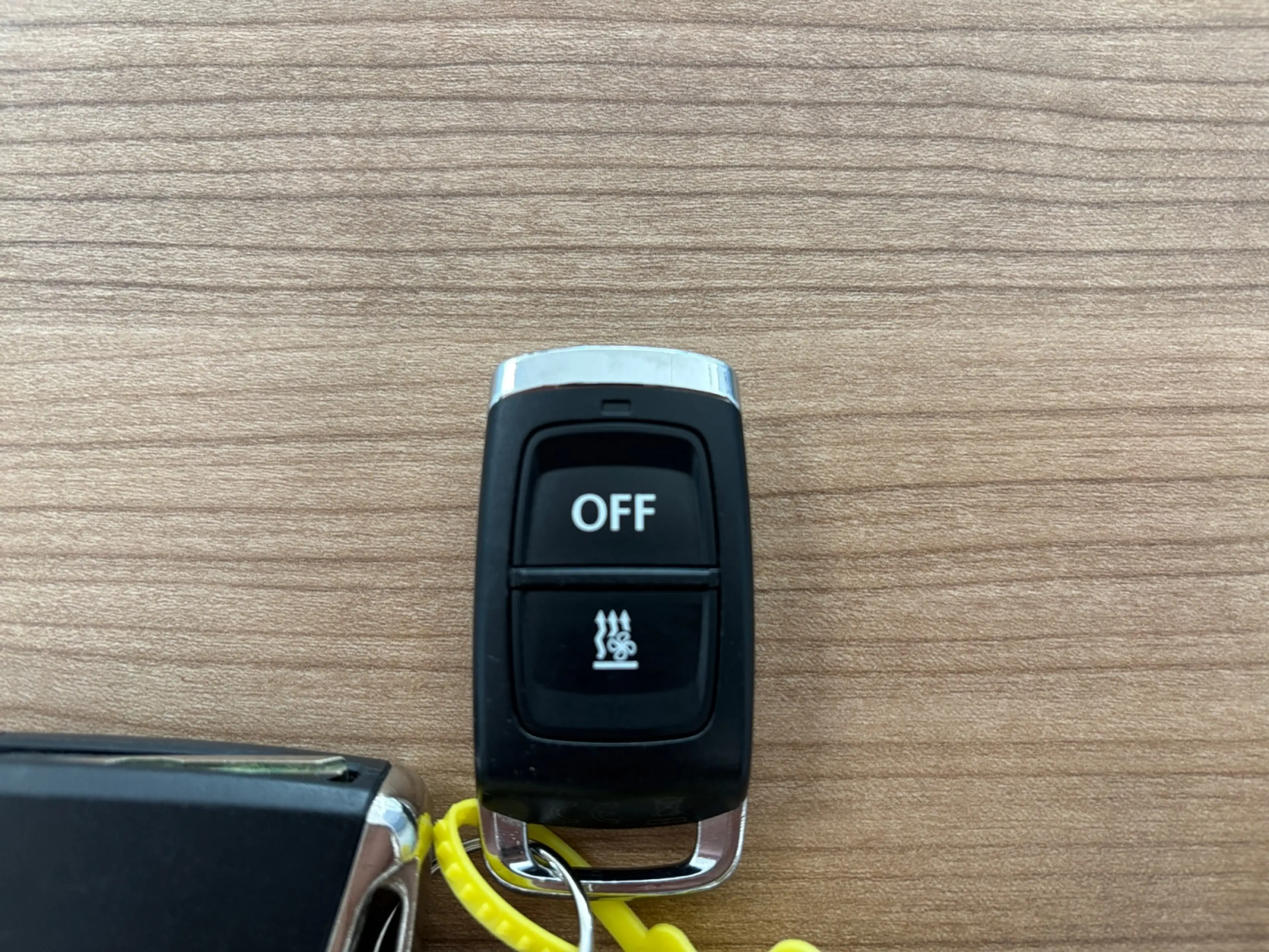 Volkswagen Tiguan Allspace 2.0 TSI DSG 4Motion R-Line RFK Pano ACC LED Stand — photo 18