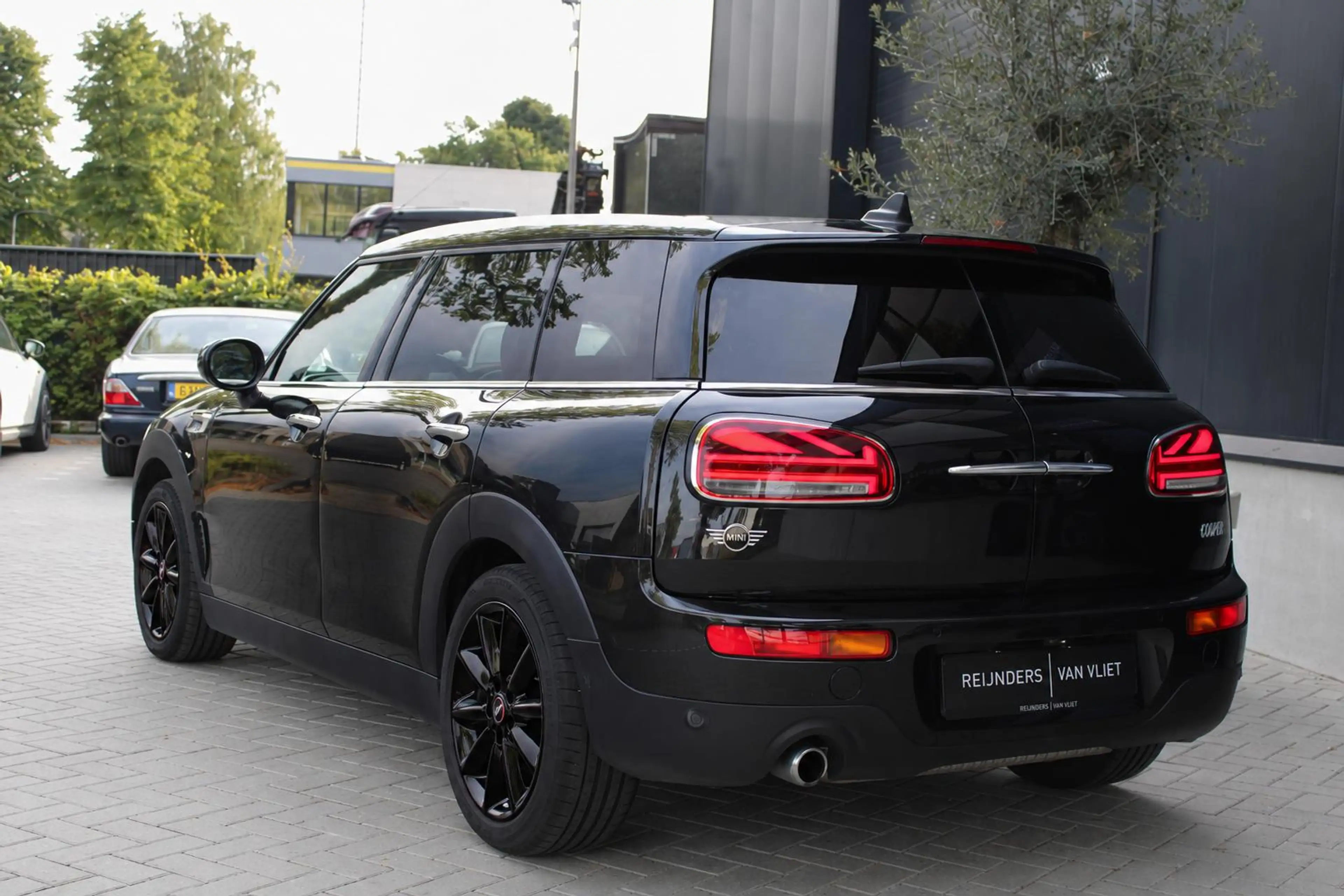MINI Cooper Clubman 1.5 Classic | Stoelverw. | Rear View Cam. | Sports — photo 2