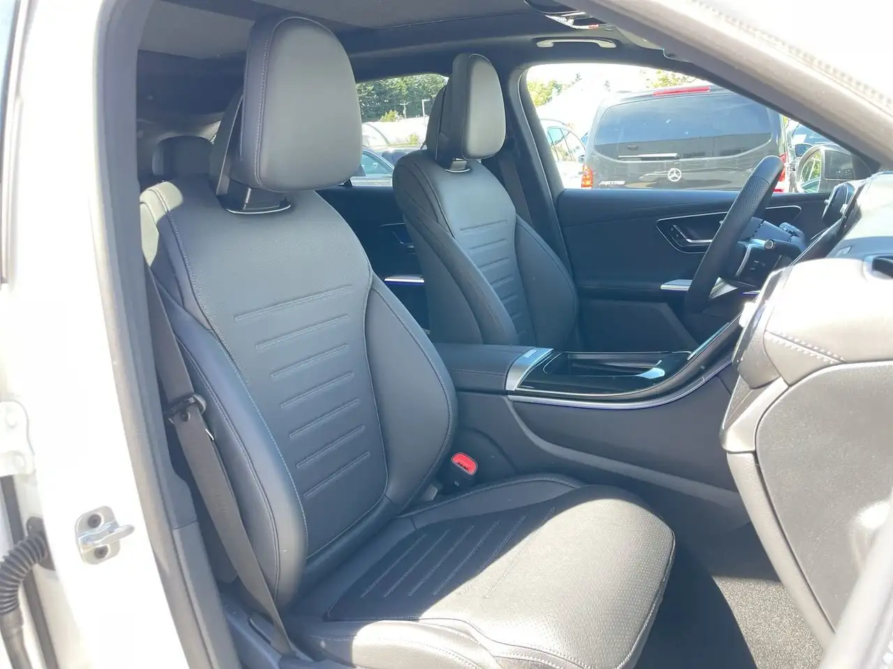 Mercedes-Benz GLC photo Mercedes-Benz GLC