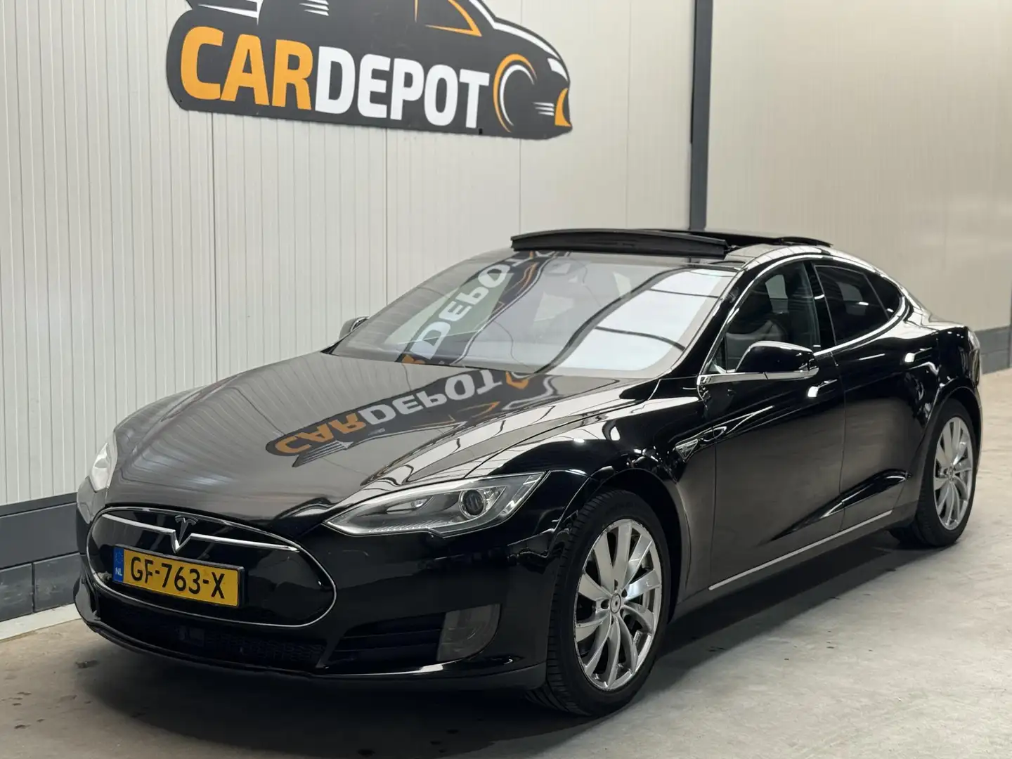 Tesla Model S 85 Base Pano alles werkt Nieuwe ACCU Zeer netjes Zwart - 1