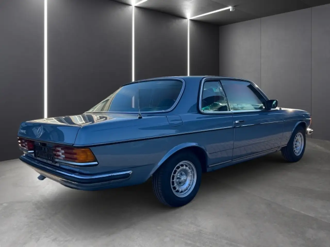 Mercedes-Benz 280 CE, foto 4