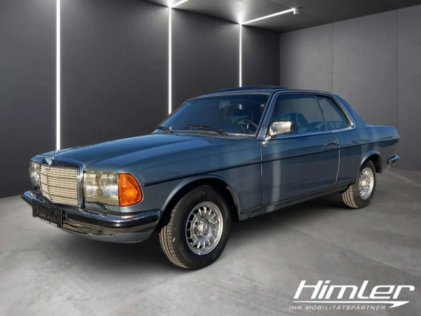 Mercedes-Benz 280 CE Blau - 1