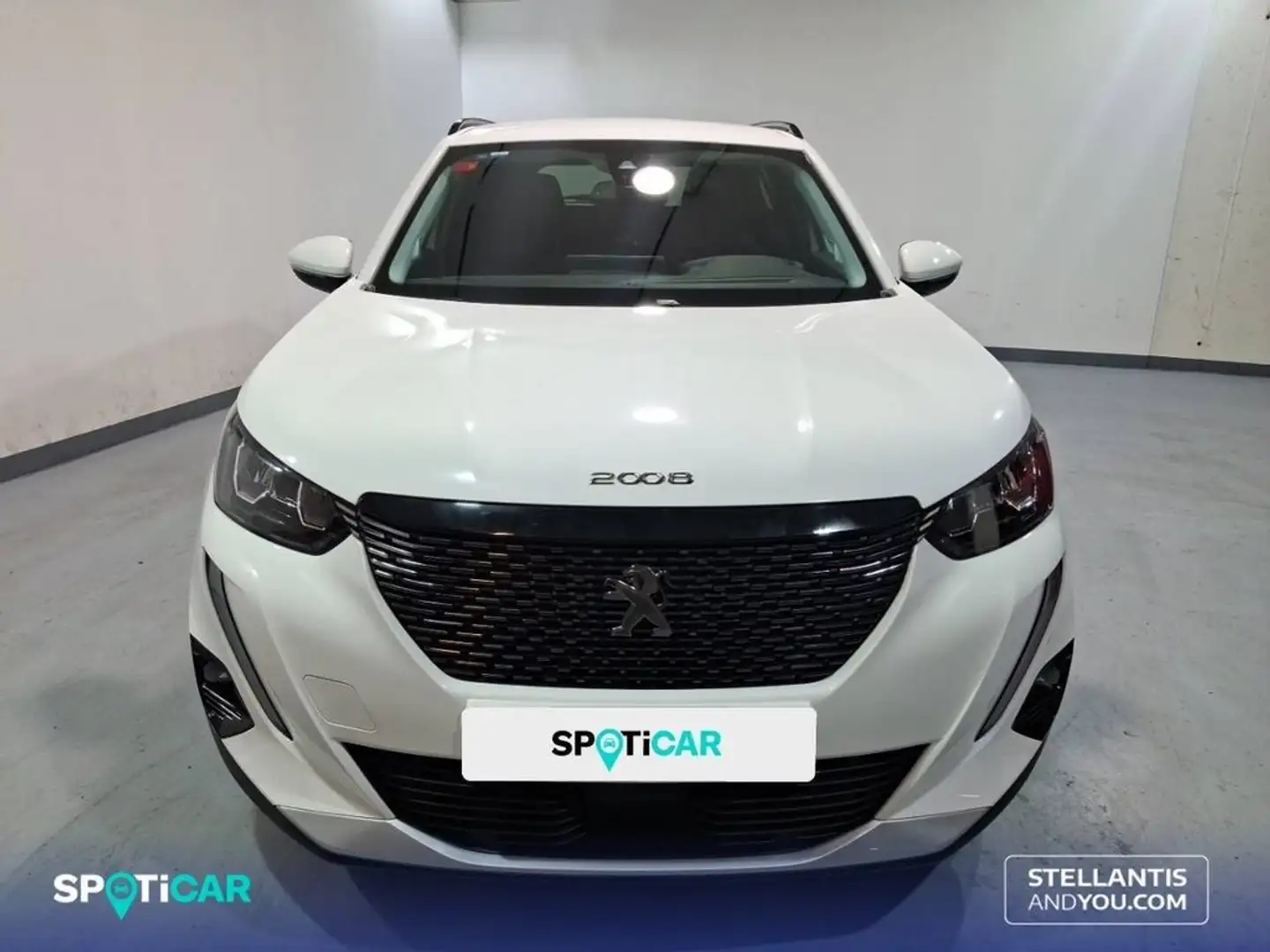 Peugeot 2008 1.2 PureTech S&S Allure Pack 100 Weiß - 2