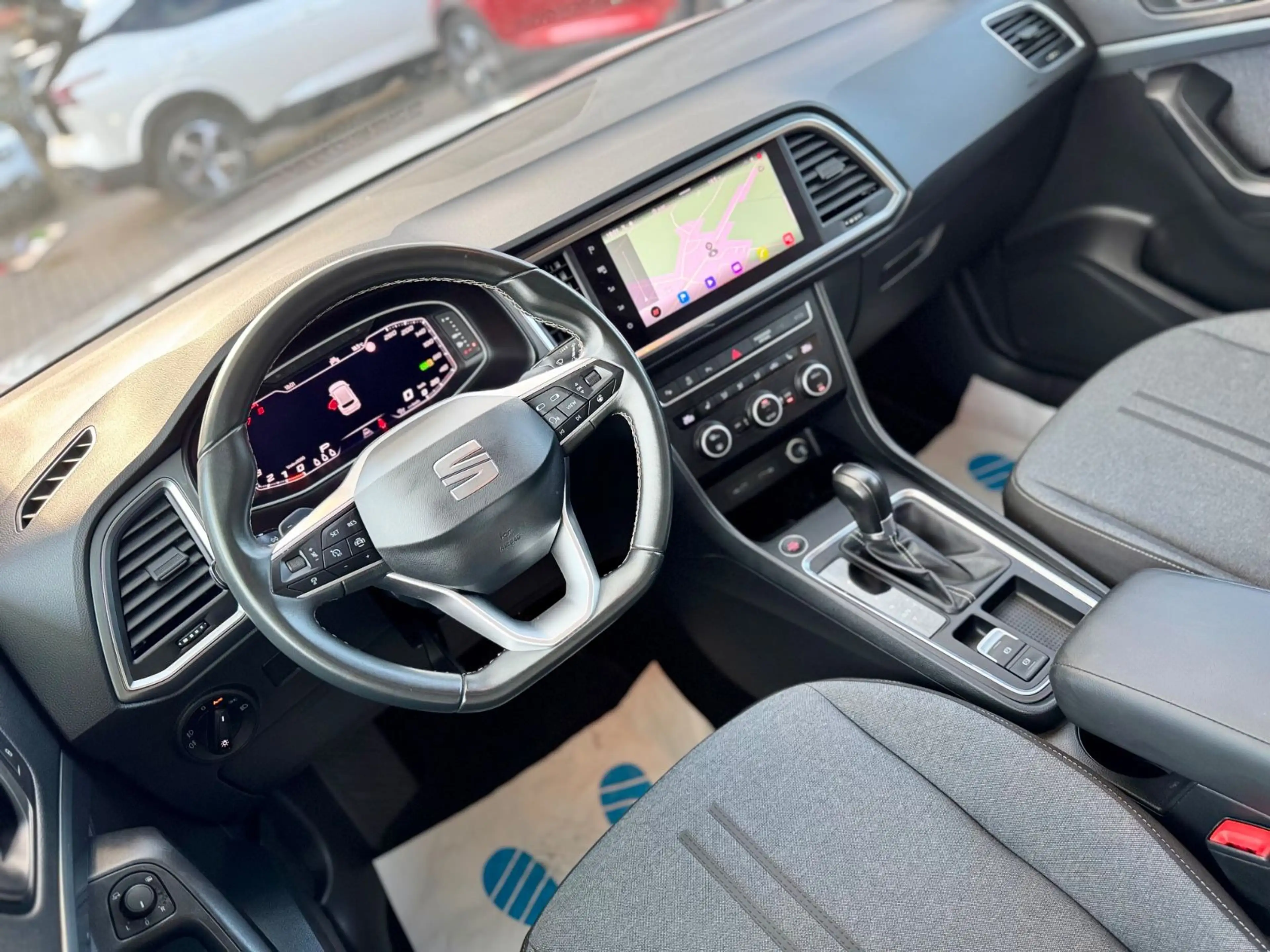 SEAT Ateca Style DSG ACC+LED+RKAM+NAVI+SHZ — photo 8