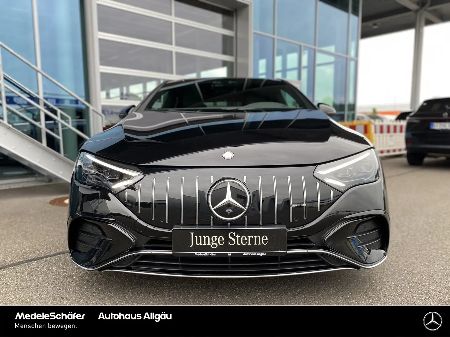 Mercedes-Benz EQE 43 EQE 43 AMG Premium+ MASSAGE Airmatic Pano 360° Negro - 2