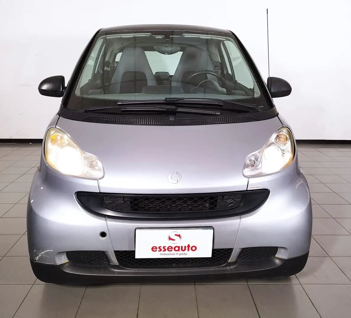 smart forTwo 1000 52 kW cabrio pulse Gris - 2