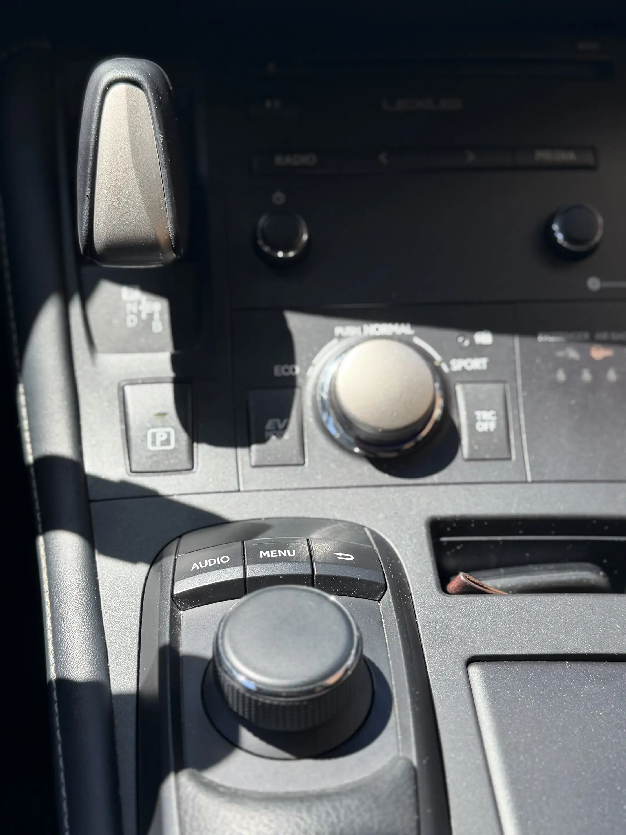 Lexus CT 200h CT 200h 1.8i Executive Line E-CVT (EU6.2) — photo 11