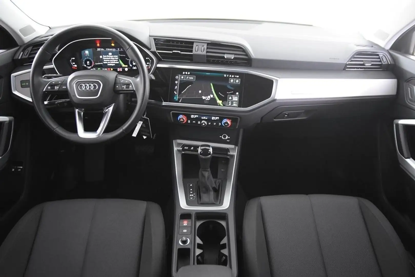 Audi Q3 Sportback 45 TFSI e S tronic S line *1.Hand* Weiß - 2