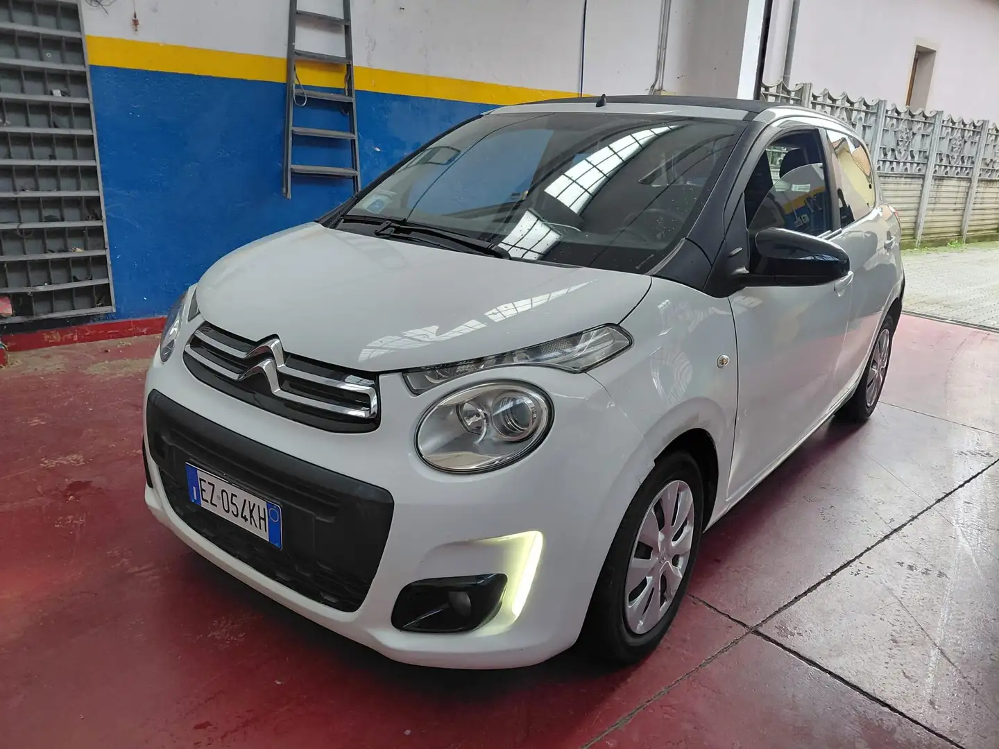 Citroen C1 C1 II 2014 5p 1.0 vti Shine Airscape Bianco - 1