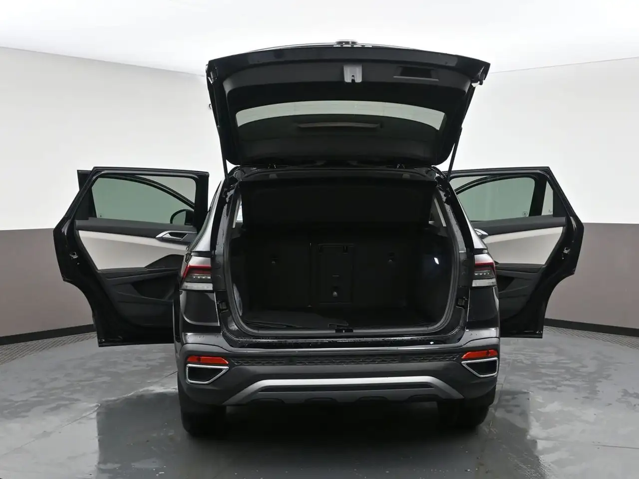 Volkswagen Taos снимка Volkswagen Taos