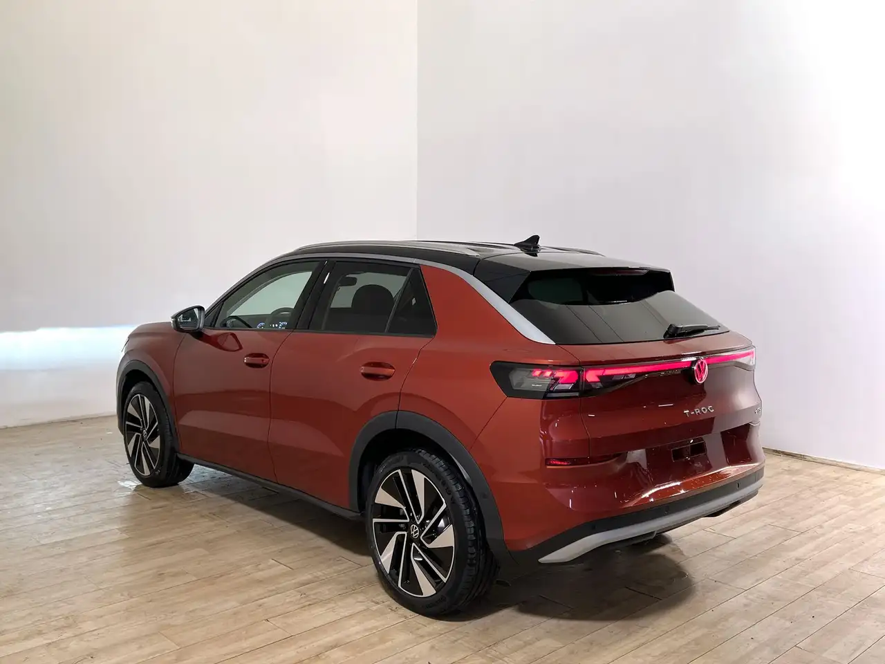 Volkswagen T-Roc 2026 — фото 6