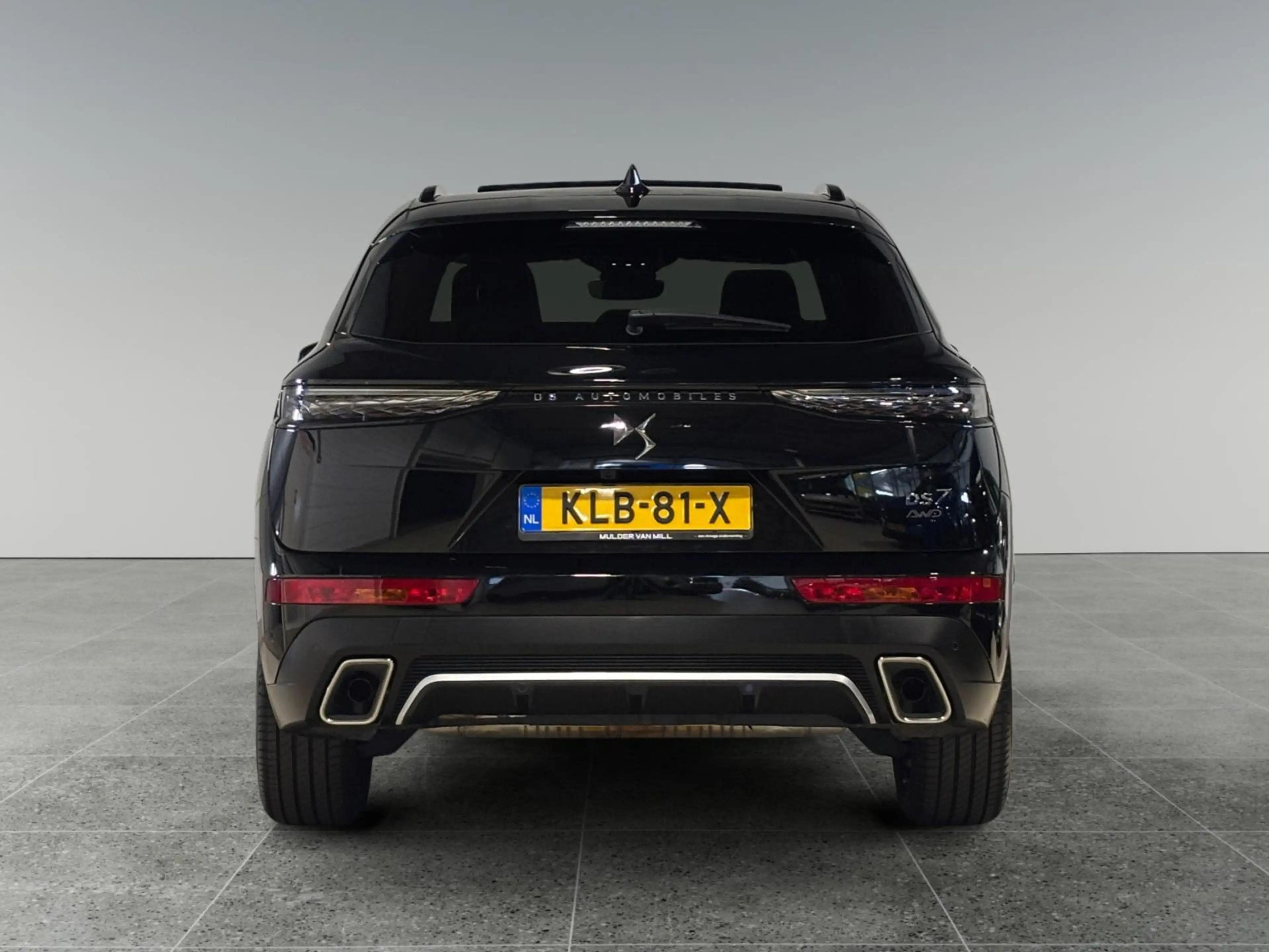 DS Automobiles DS 7 Etoile e-Tense 300pk PHEV AWD 4x4 e-EAT8 | TREKHAA — photo 6