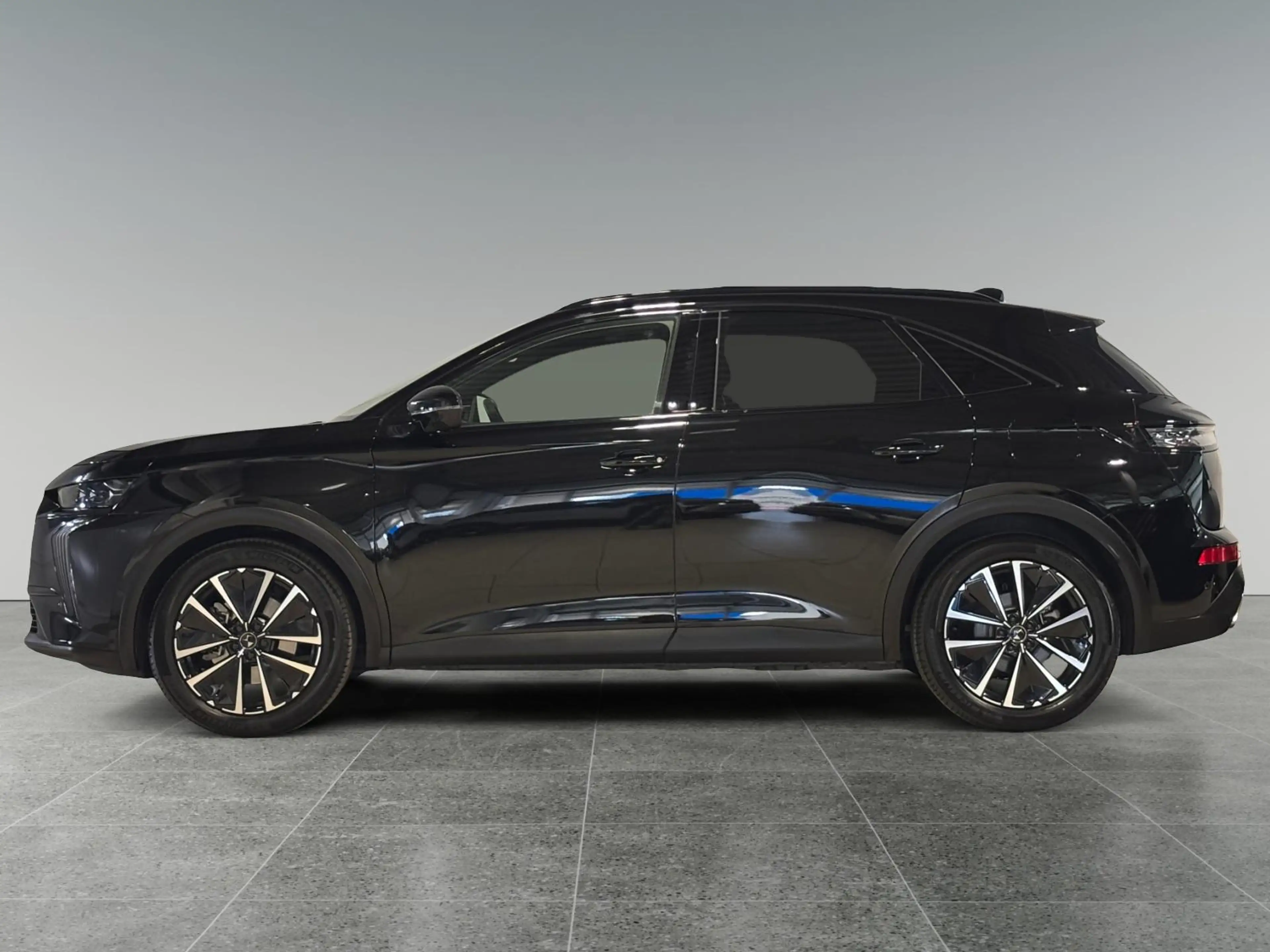 DS Automobiles DS 7 Etoile e-Tense 300pk PHEV AWD 4x4 e-EAT8 | TREKHAA — photo 8