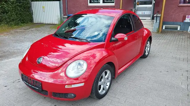 Volkswagen New Beetle Lim. 1.6 lifestyle/ Tüv neu