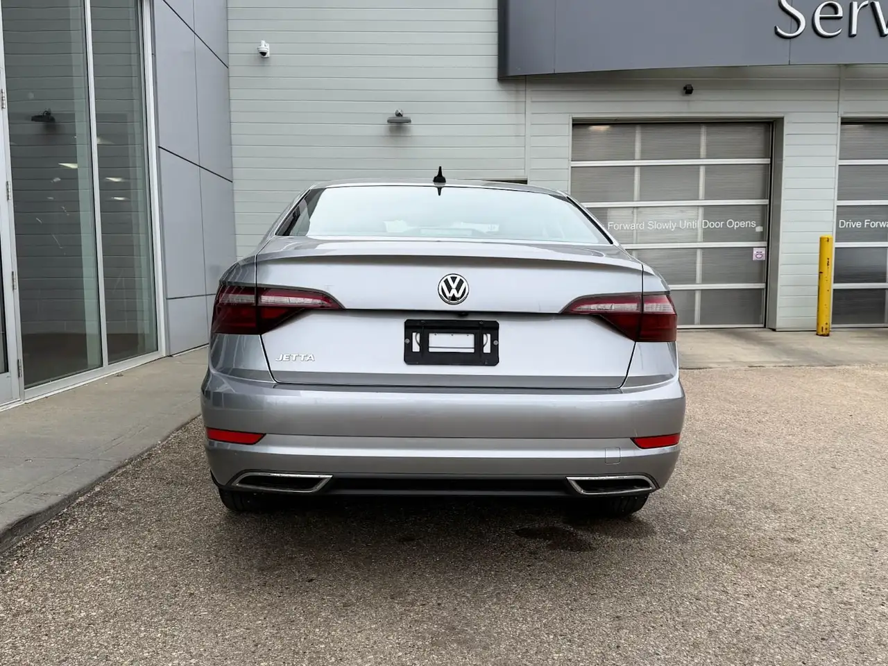 Volkswagen Jetta снимка Volkswagen Jetta