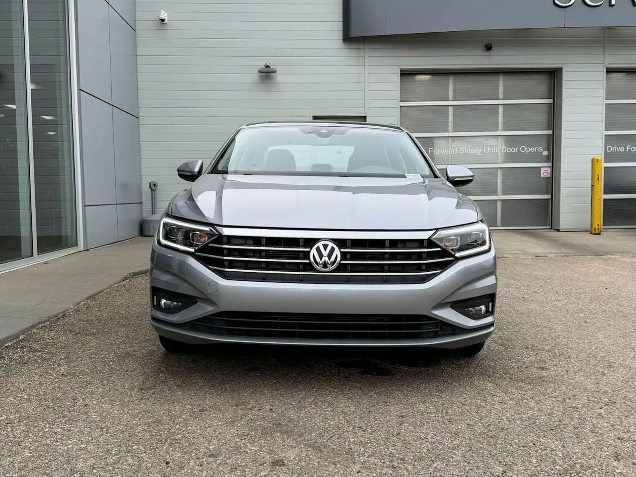 Volkswagen Jetta снимка Volkswagen Jetta