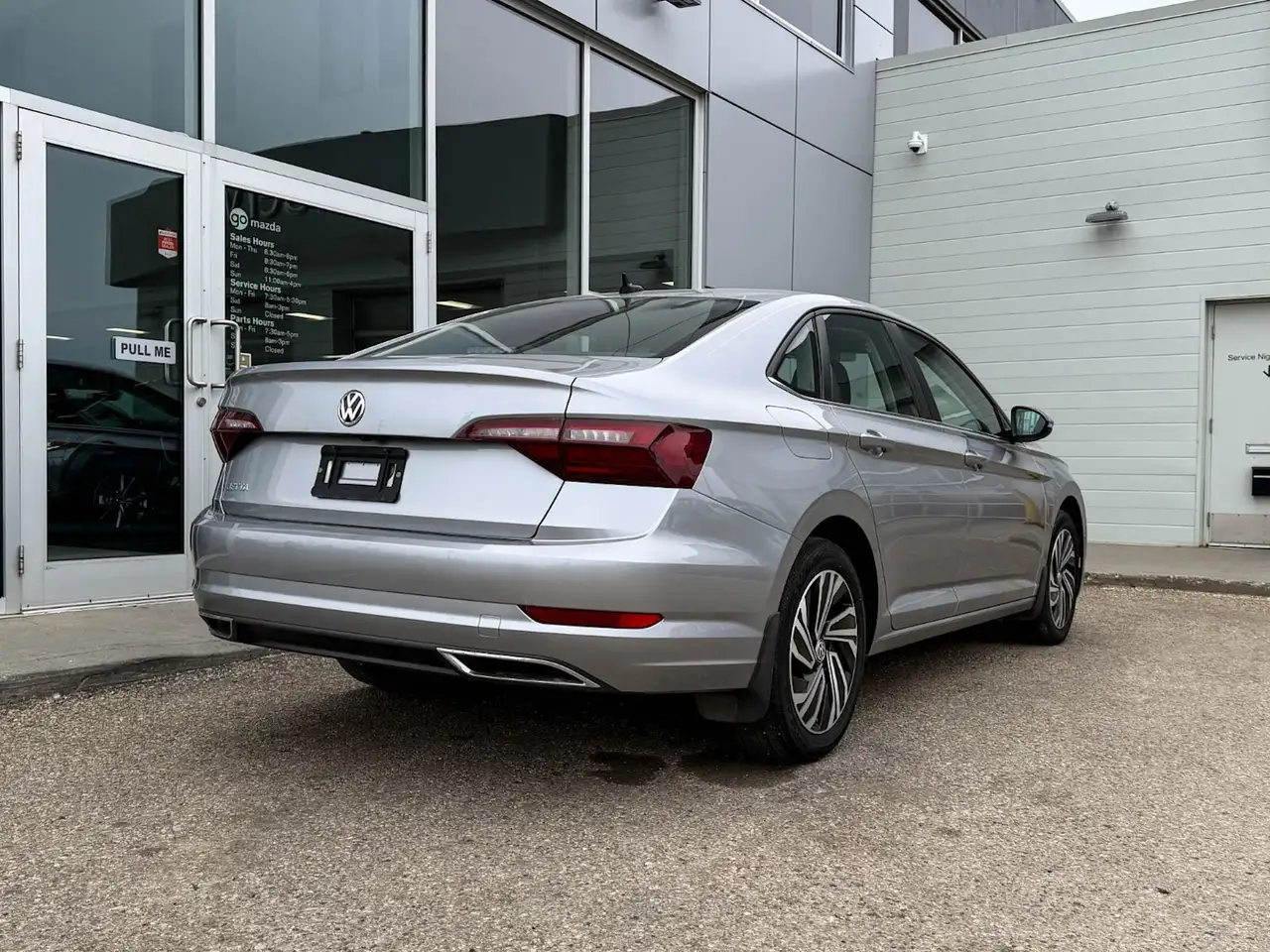 Volkswagen Jetta снимка Volkswagen Jetta