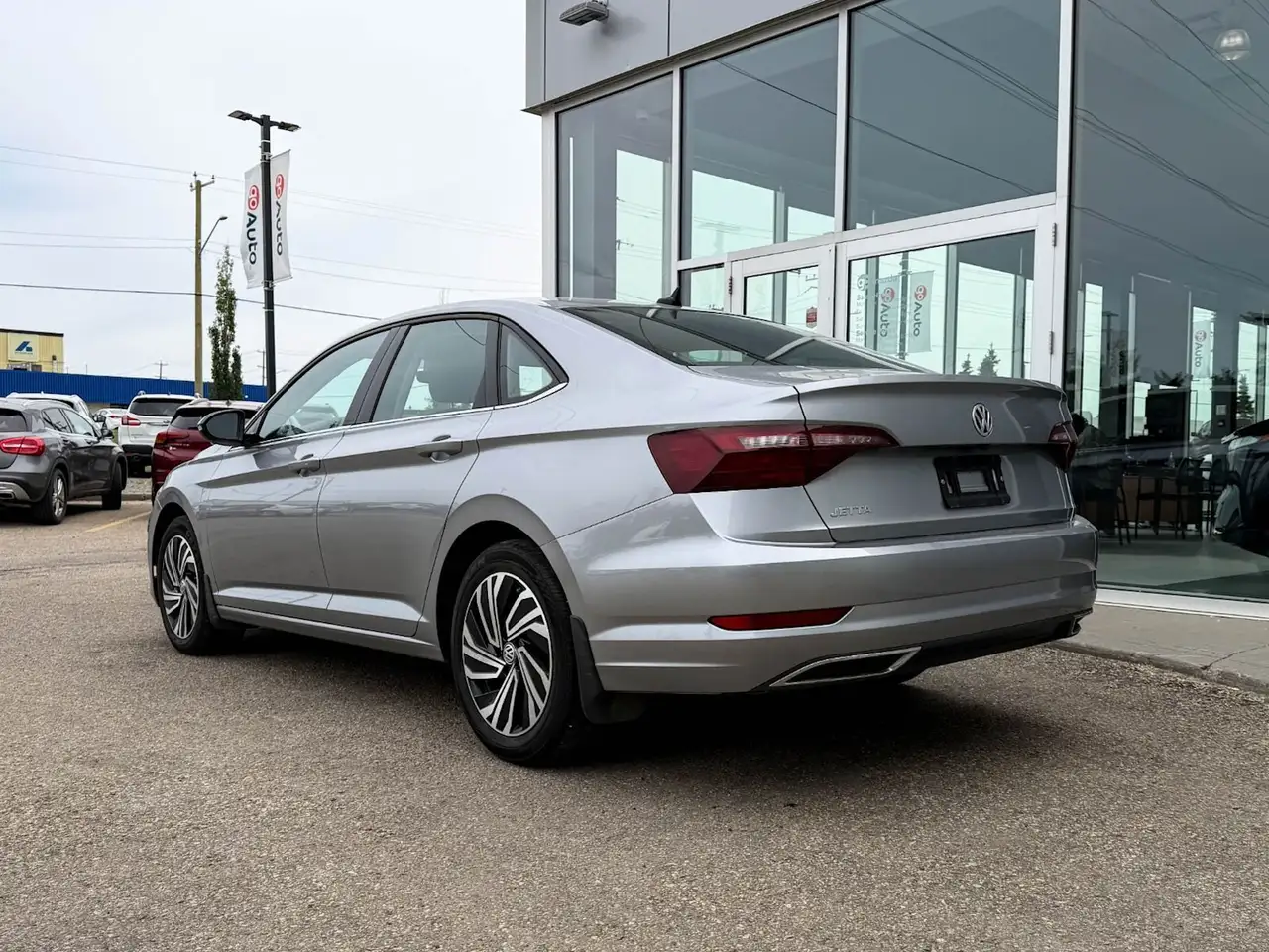 Volkswagen Jetta снимка Volkswagen Jetta