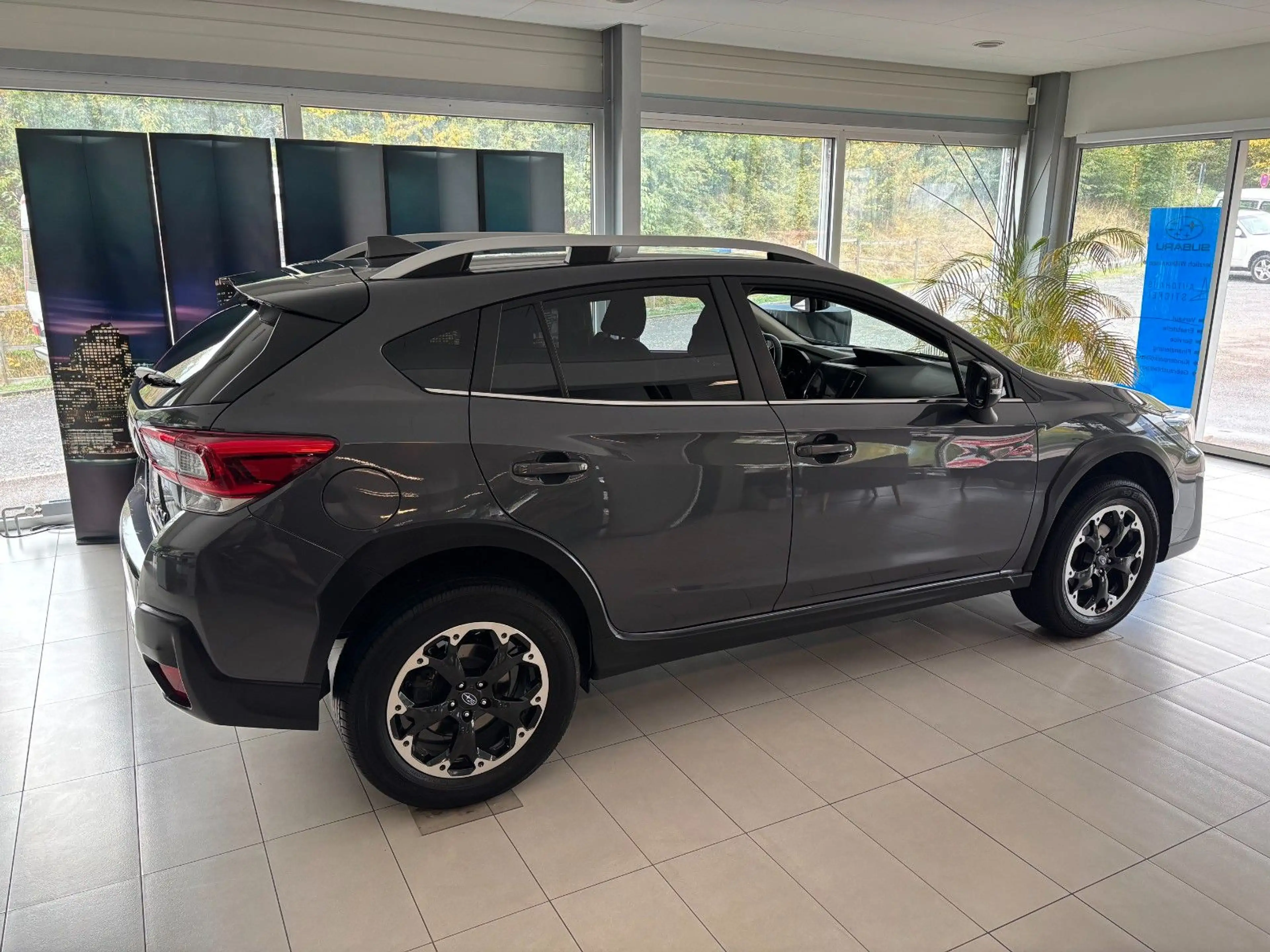 Subaru XV 1.6i Exclusive Lineartronic 4WD — photo 3