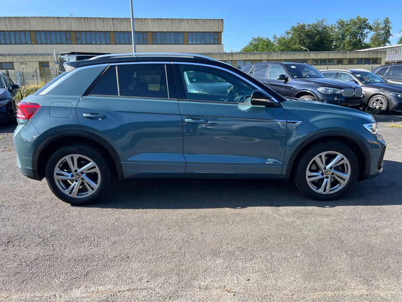 Volkswagen T-Roc R-Line LED NAVI Massage Digital Kamera AHK — photo 4
