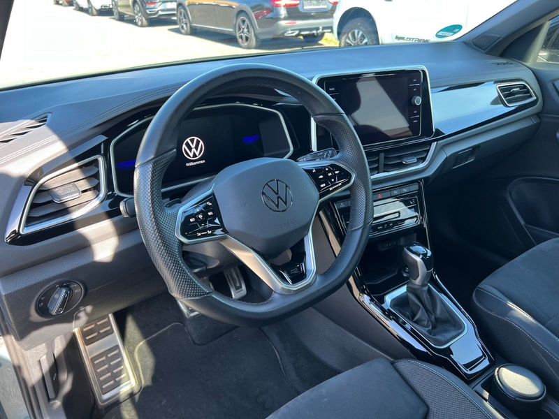 Volkswagen T-Roc R-Line LED NAVI Massage Digital Kamera AHK — photo 9