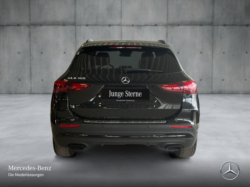 Mercedes-Benz GLA 180 AMG+NIGHT+360°+AHK+MULTIBEAM+TOTW+KEYLESS — photo 9