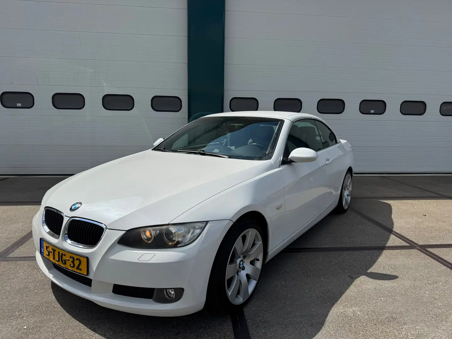 BMW 320 3-serie Cabrio 320i High Executive Automaat ! Blanco - 2