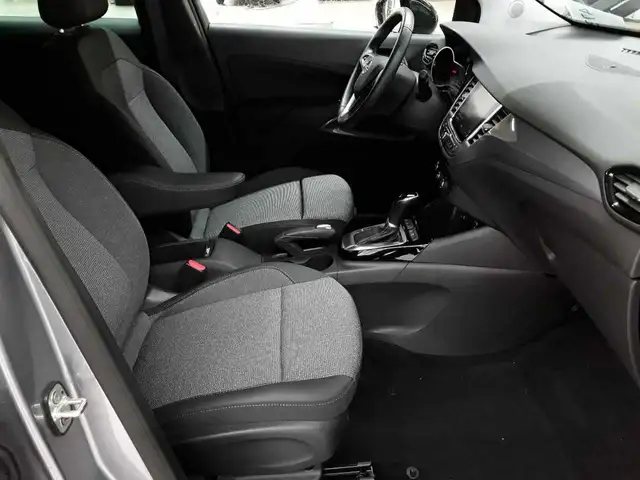 Opel Crossland view 8