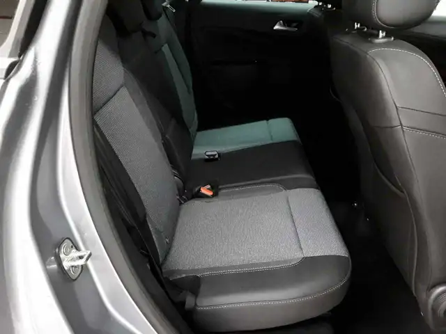 Opel Crossland view 14