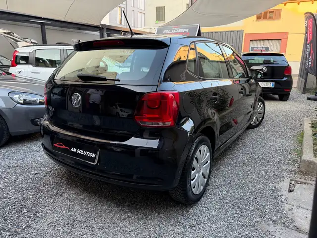 Volkswagen Polo view 3