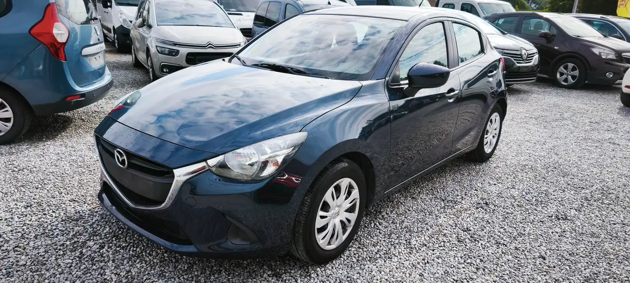 Mazda 2
