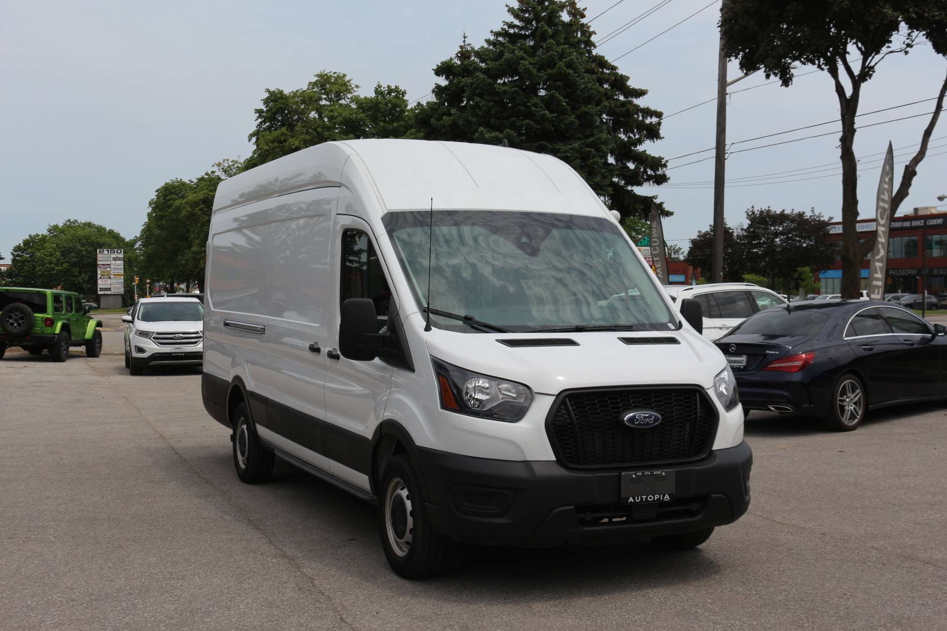 2022 Ford Transit Cargo Van