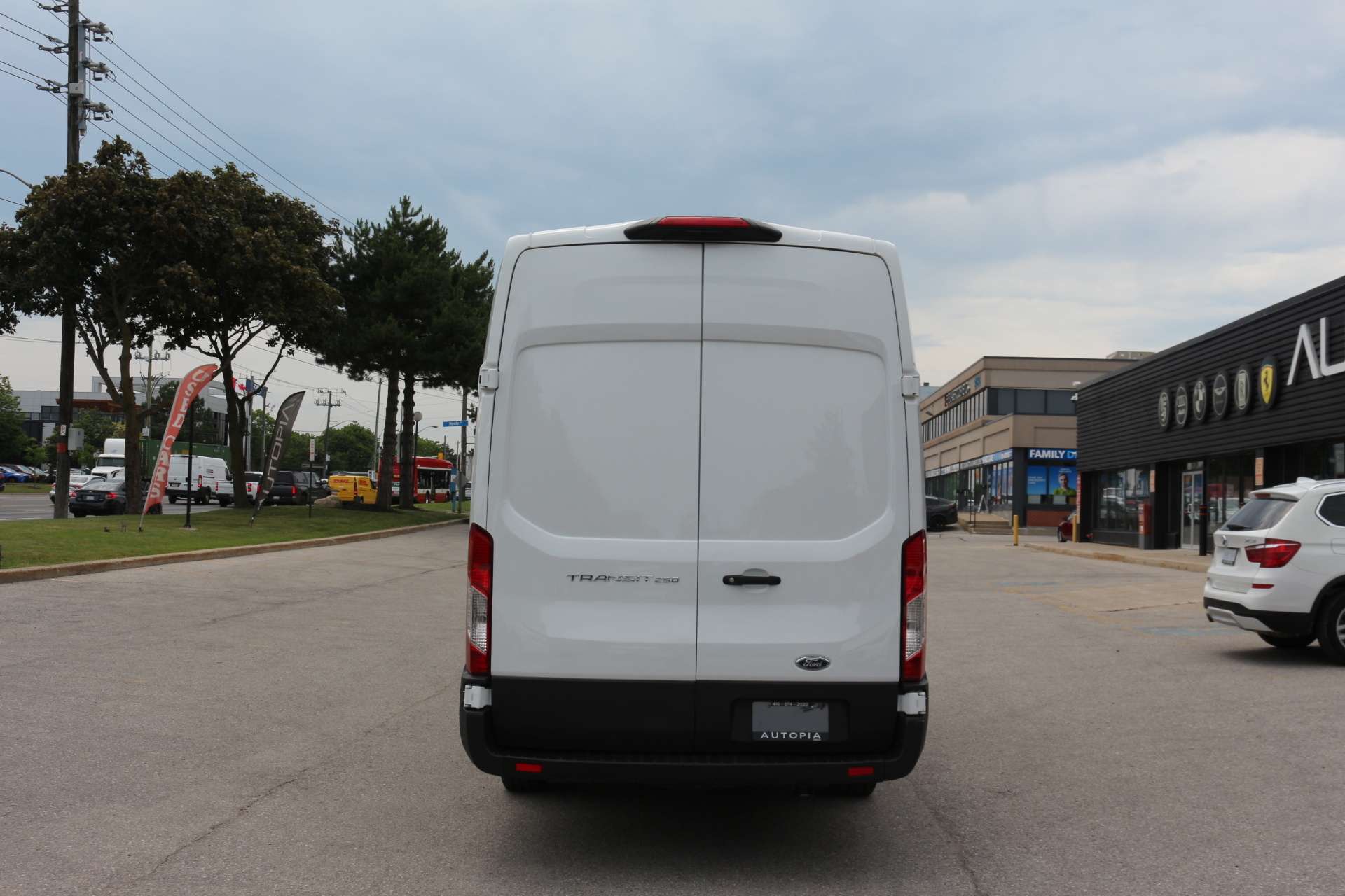2022 Ford Transit Cargo Van