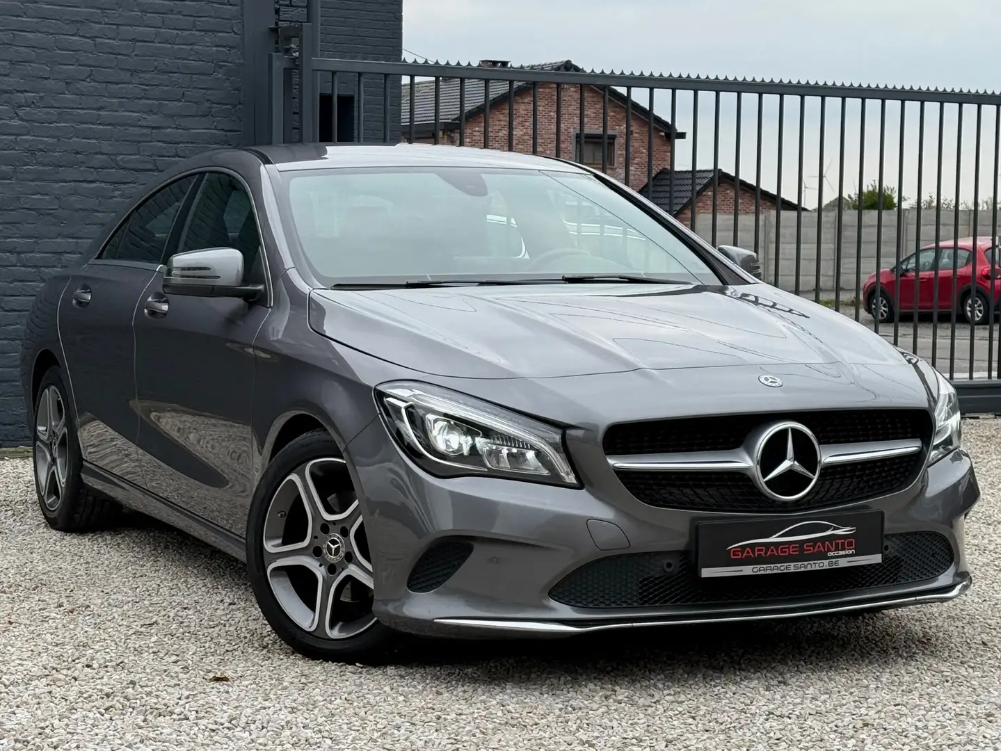 Mercedes-Benz CLA 180 CLA 180d /Automatique/Navi/Led/Xénon/Pdc/Cam./ Gris - 2