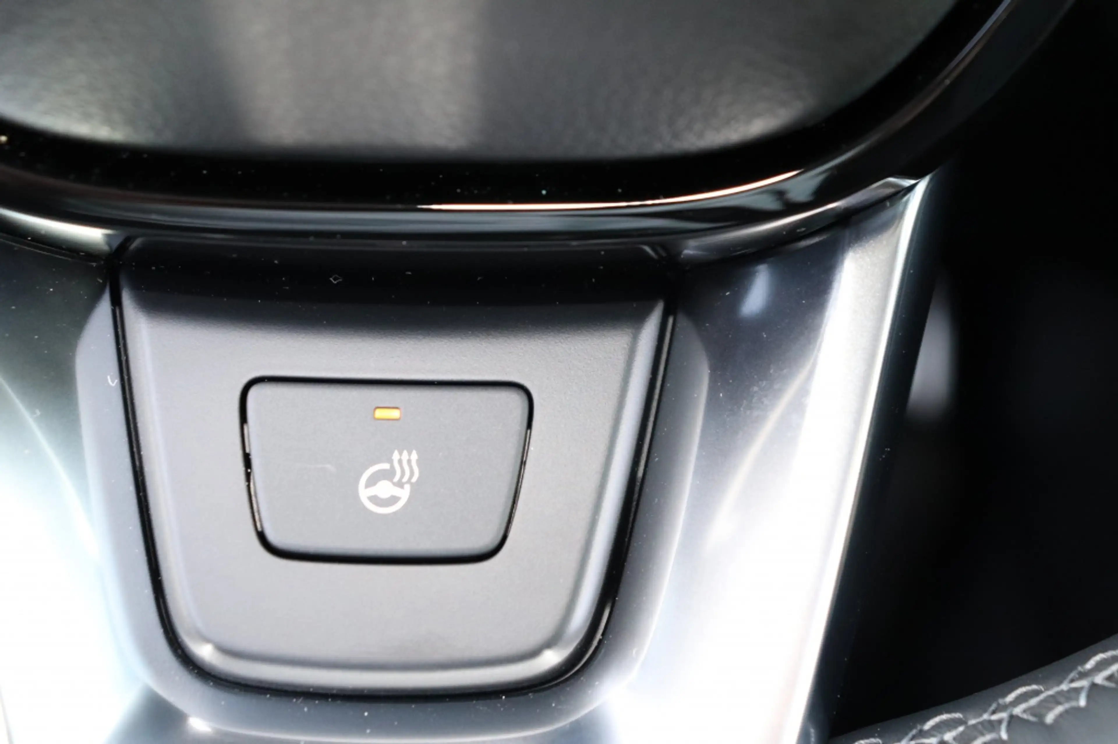 Honda CR-V Advance Tech — photo 12