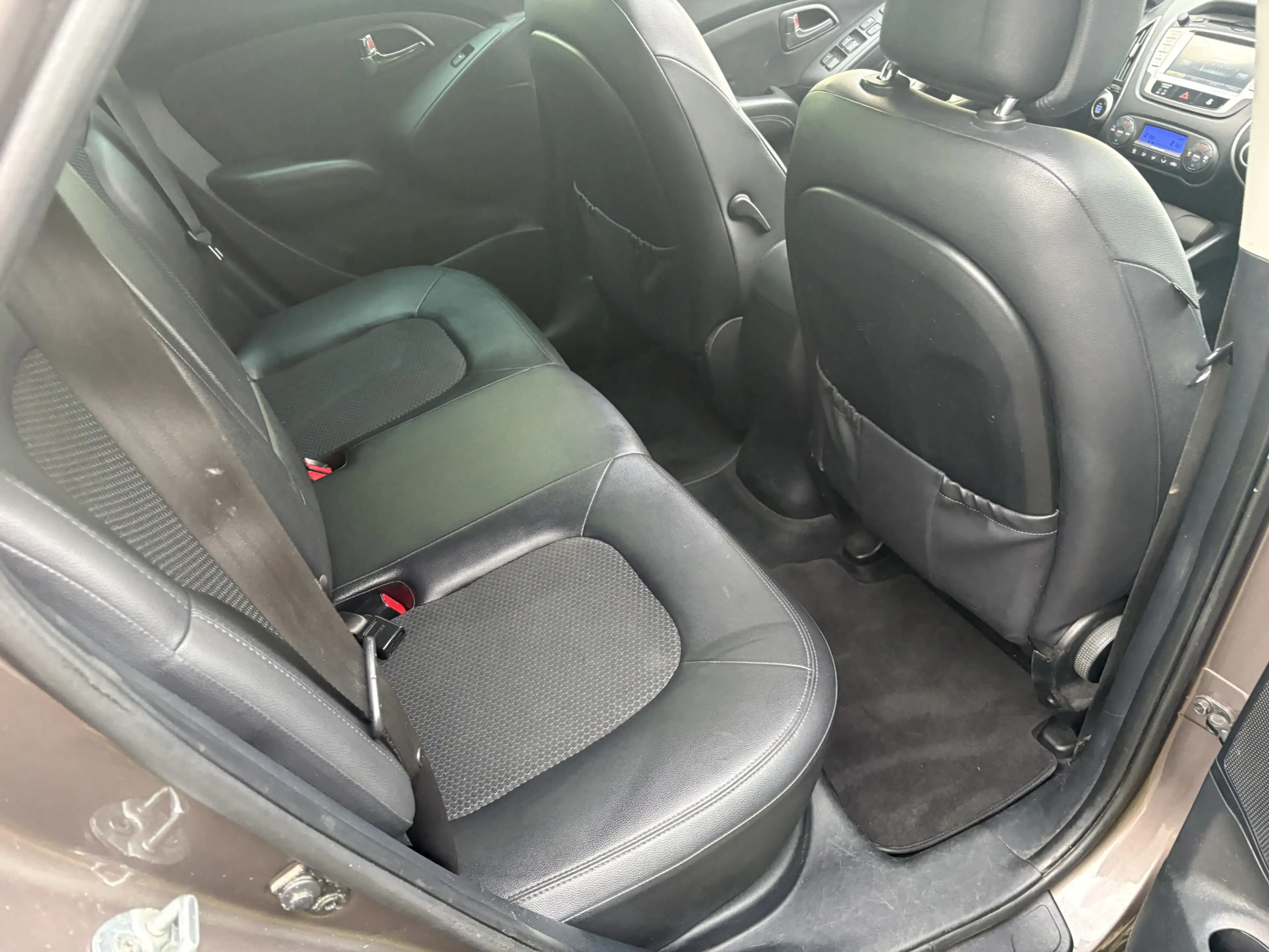 Hyundai iX35 1.6i GDI i-Light / NAVI / AIRCO / PANORAMADAK — photo 16