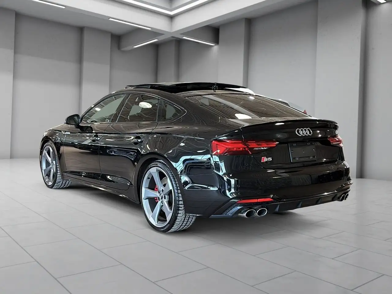 Audi S5 снимка Audi S5