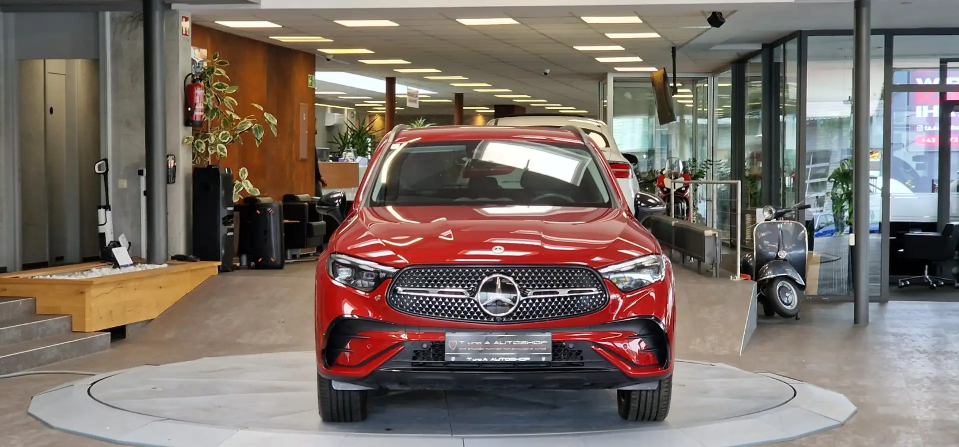 Mercedes-Benz GLC 300 de 4Matic AMG-Line Aut. *Digital Light*Night-Paket Rot - 2