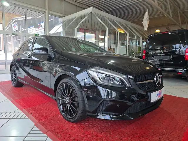 Mercedes-Benz A 160 Score+NIGHT PAKET+18"AMG+SHZ+KLIMA+PDC+LED