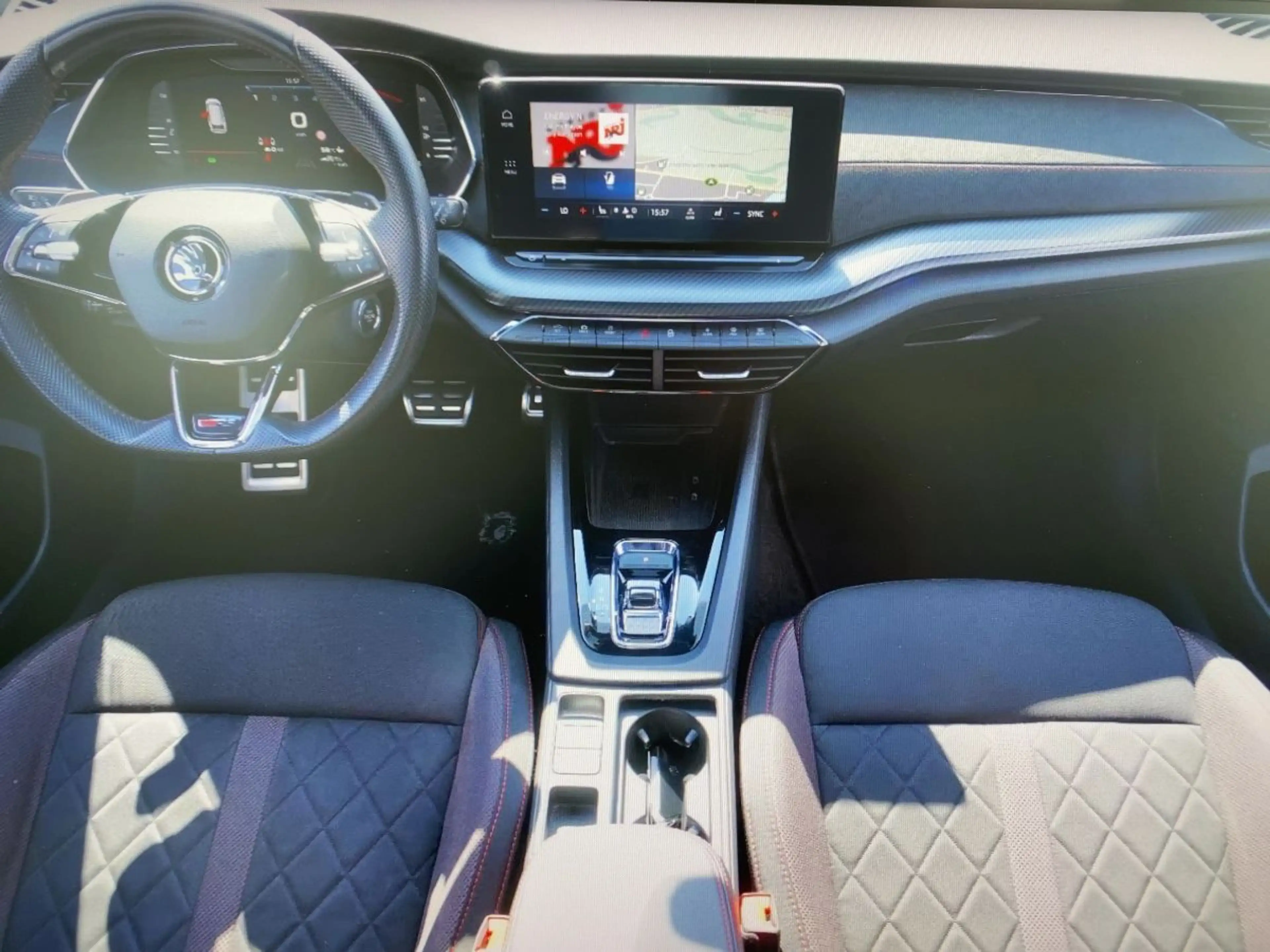 Skoda Octavia Combi 2.0 TDI RS Head Up Panorama RS — photo 11