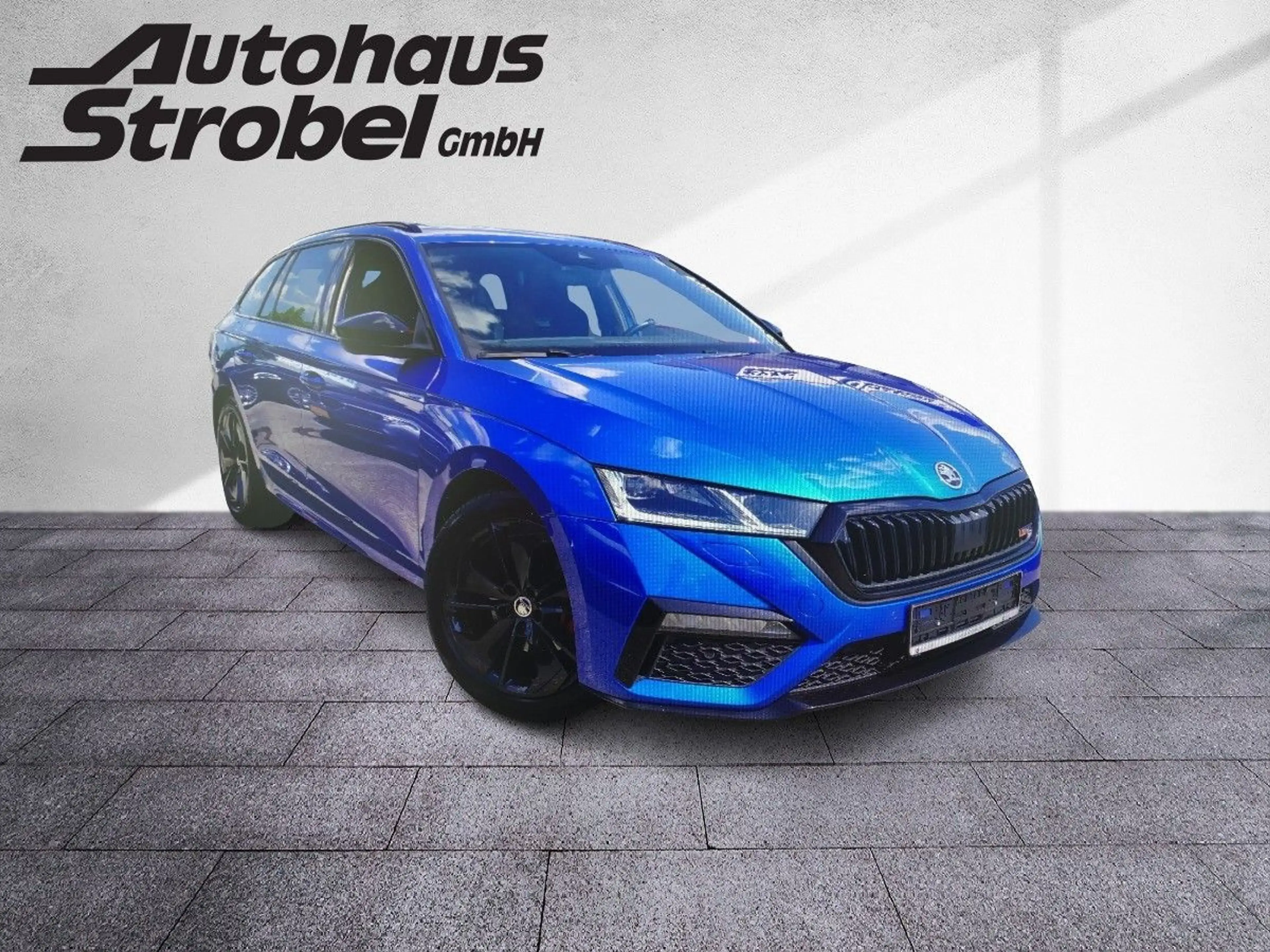 Skoda Octavia Combi 2.0 TDI RS Head Up Panorama RS — photo 4