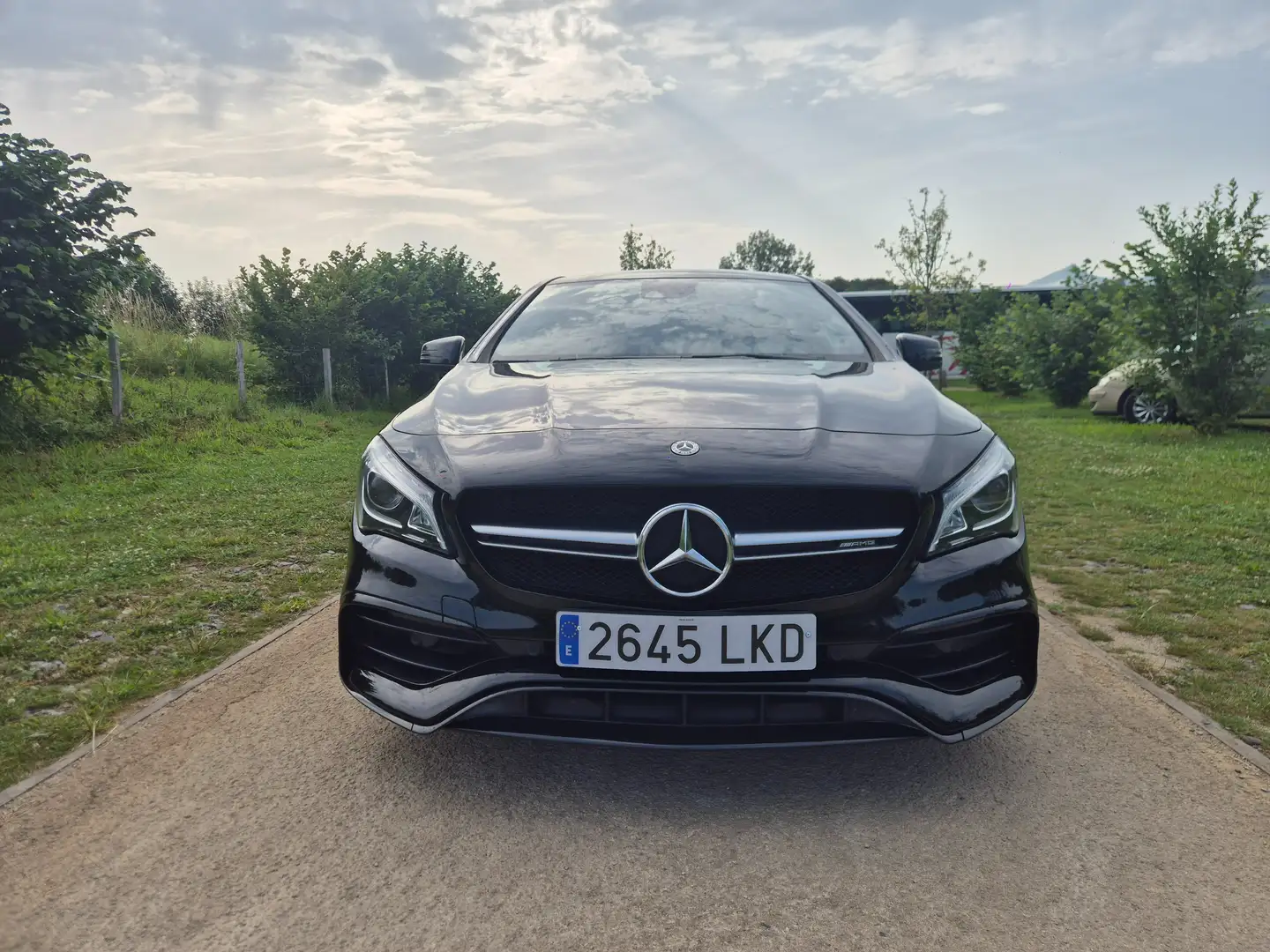 Mercedes-Benz CLA 45 AMG CLA Shooting Brake 45 AMG 4Matic 7G-DCT AMG Noir - 1