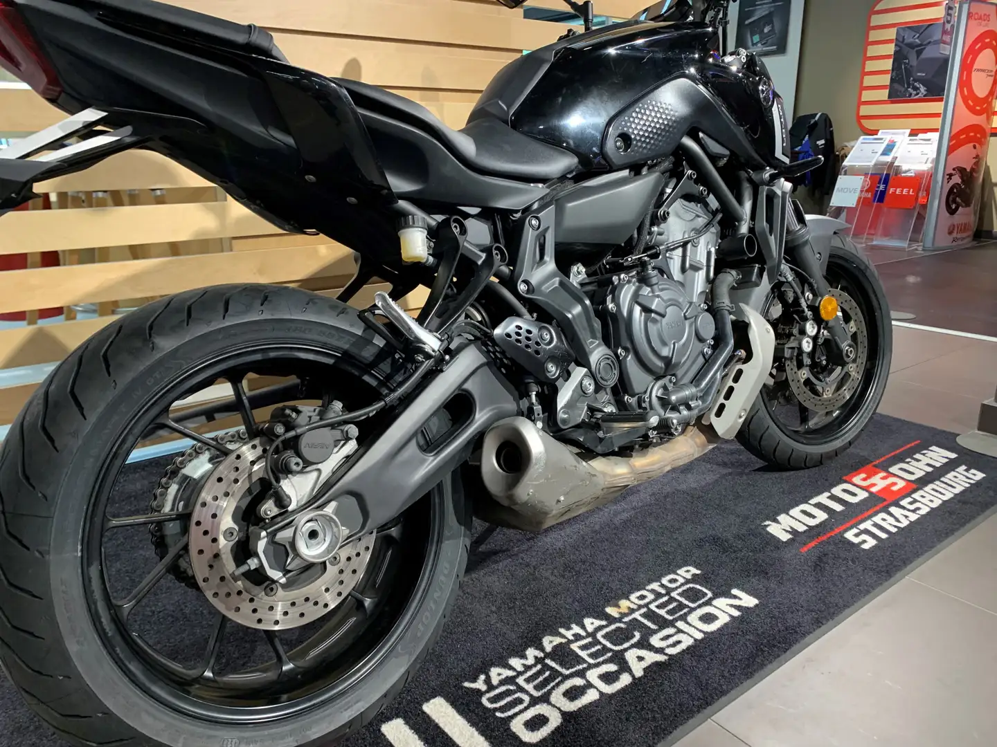 Yamaha MT-07 Noir - 2