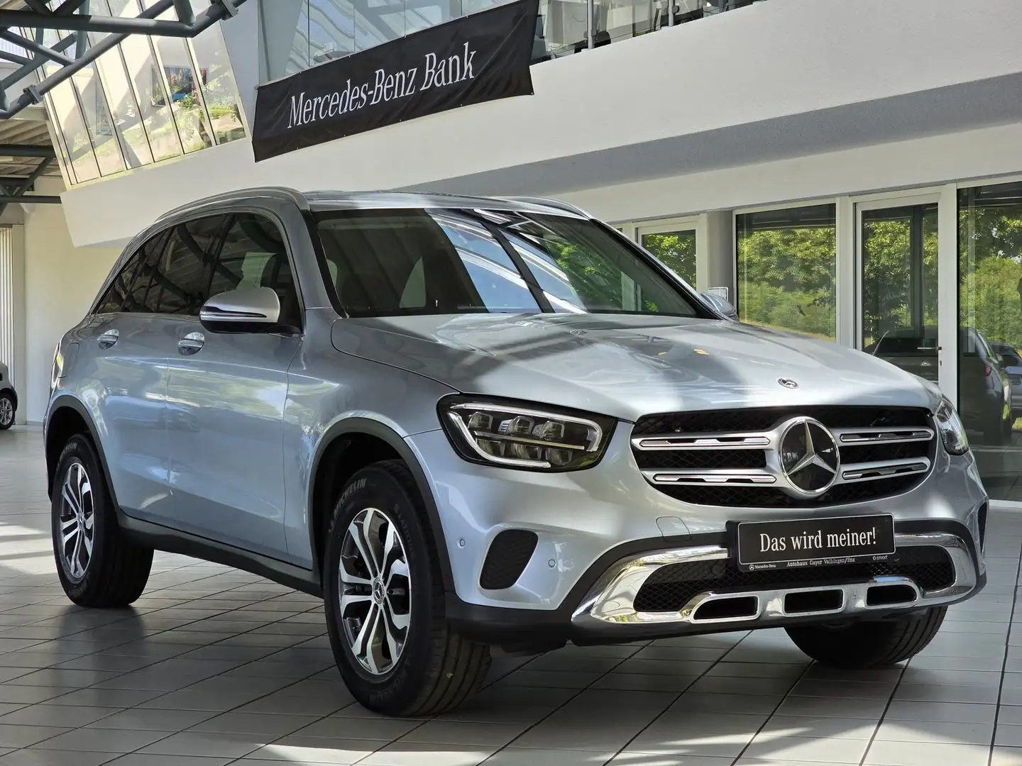 Mercedes-Benz GLC 220 d 4M DISTRONIC++STANDHEIZUNG+LED+KAMERA++ Silber - 1