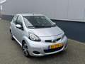 Toyota Aygo 1.0-12V Comfort Navigator Airco Nieuwe apk Grau - thumbnail 2