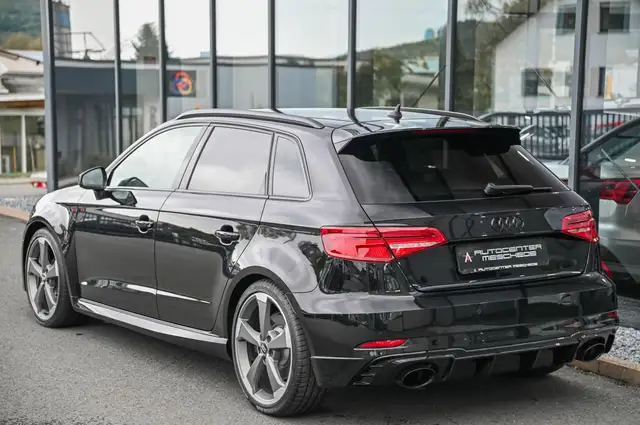 Audi RS3 view 5