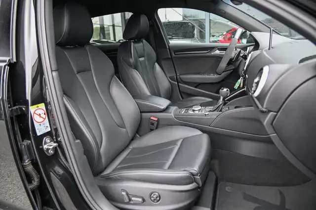 Audi RS3 view 13